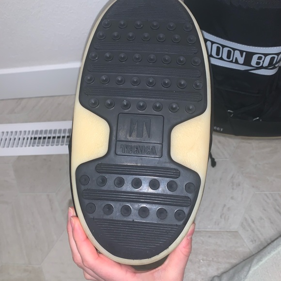 Moon Boot - Picture 4 of 4